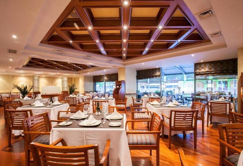 هتل Plaza El Bosque Ebro