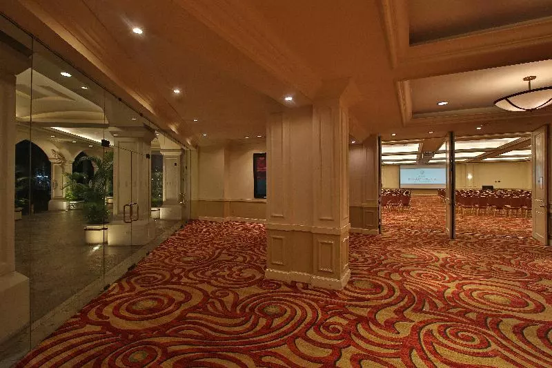 هتل Real Intercontinental San Salvador, An Ihg