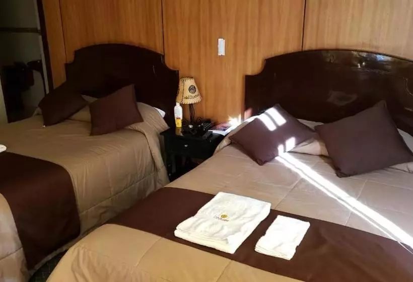 ホテル Hostel Sillustani Inn Puno