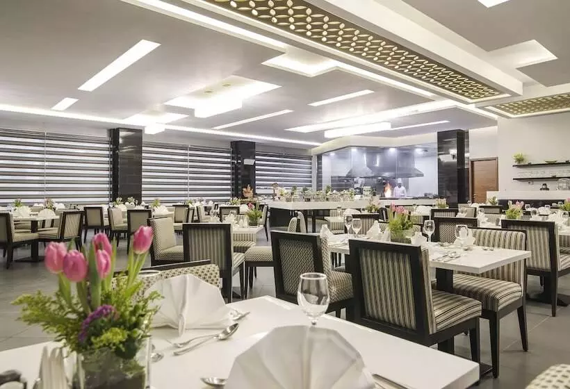 The Palms Beach Hotel And Spa