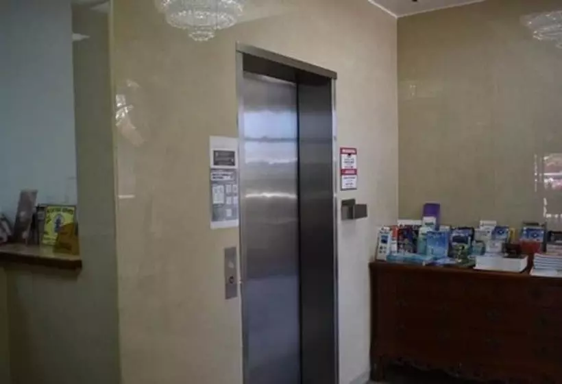 هتل Travel Inn
