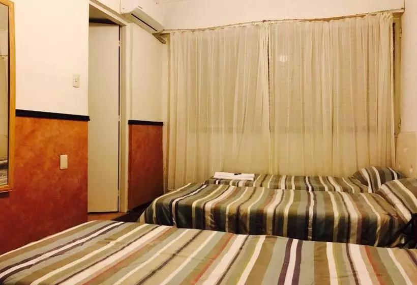 Hotel Treinta Y Tres