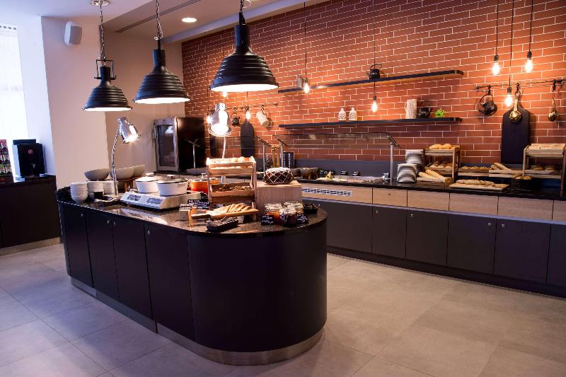 Hotel Vienna House Easy By Wyndham Bucharest Airport