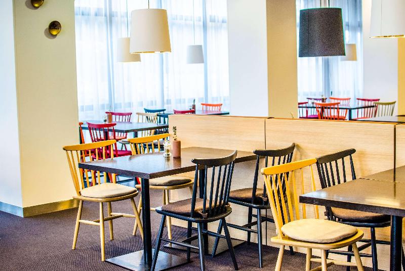 Hotel Vienna House Easy By Wyndham Bucharest Airport