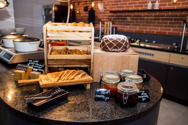 Hotel Vienna House Easy By Wyndham Bucharest Airport