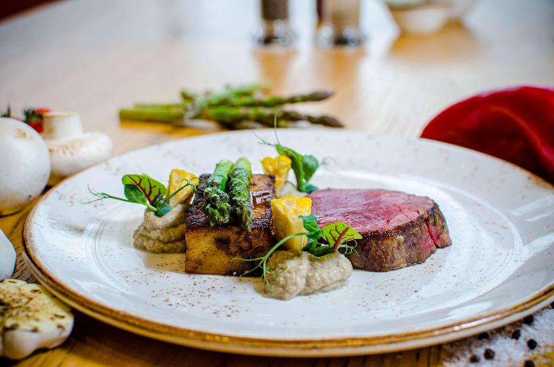 Hotel Vienna House Easy By Wyndham Bucharest Airport