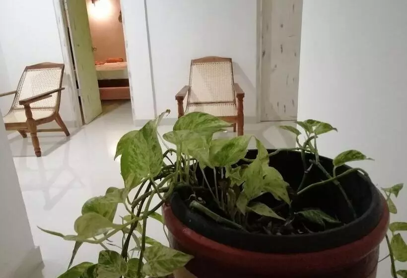 Hotelli Sithila Villa