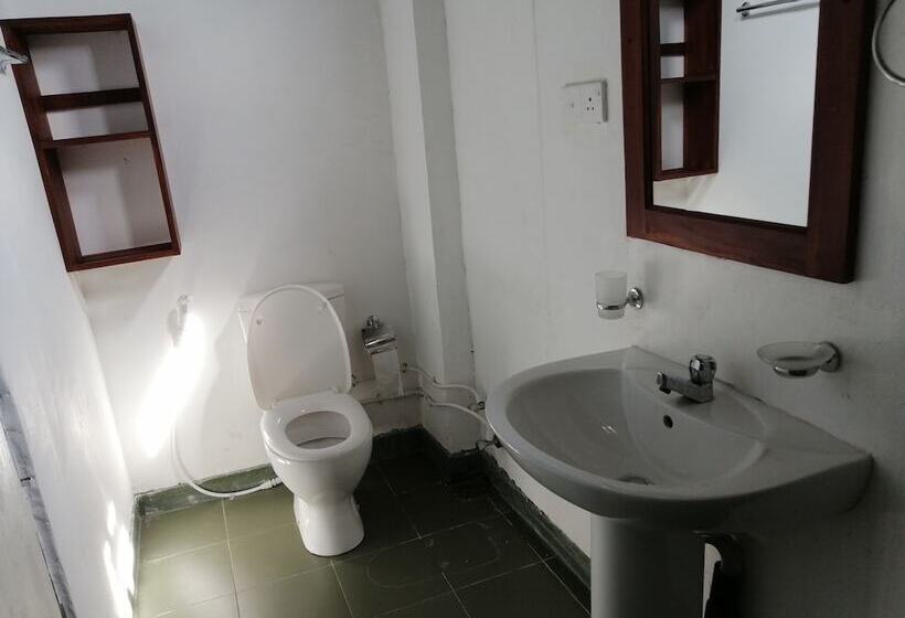 ホテル Sithila Villa