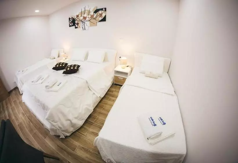 تختخواب و صبحانه Adria Centar Koćuša