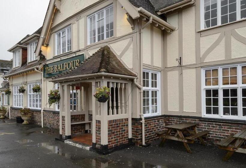 تختخواب و صبحانه Balfour Arms