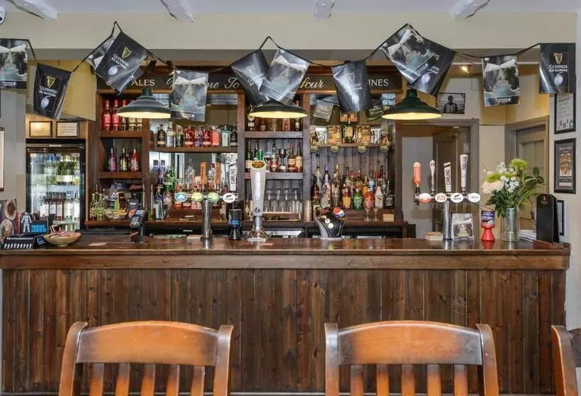 Aamiaismajoitus (B&B) Balfour Arms