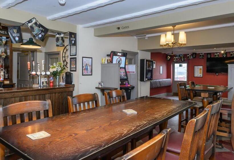 تختخواب و صبحانه Balfour Arms