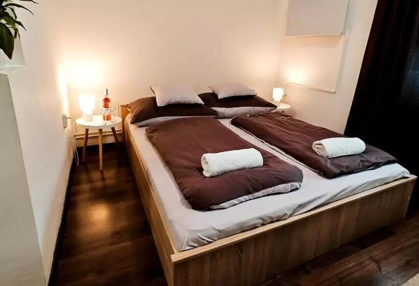 Aamiaismajoitus (B&B) Zöld Sziget Wellness