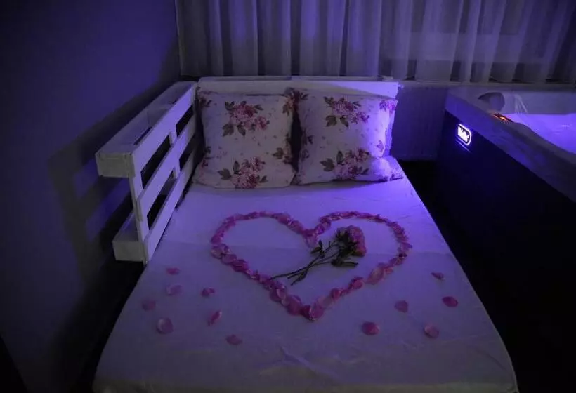 Aamiaismajoitus (B&B) Zöld Sziget Wellness