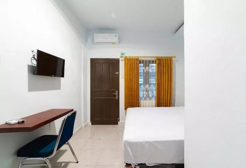 Hotelli 78 Parapat Mitra Reddoorz