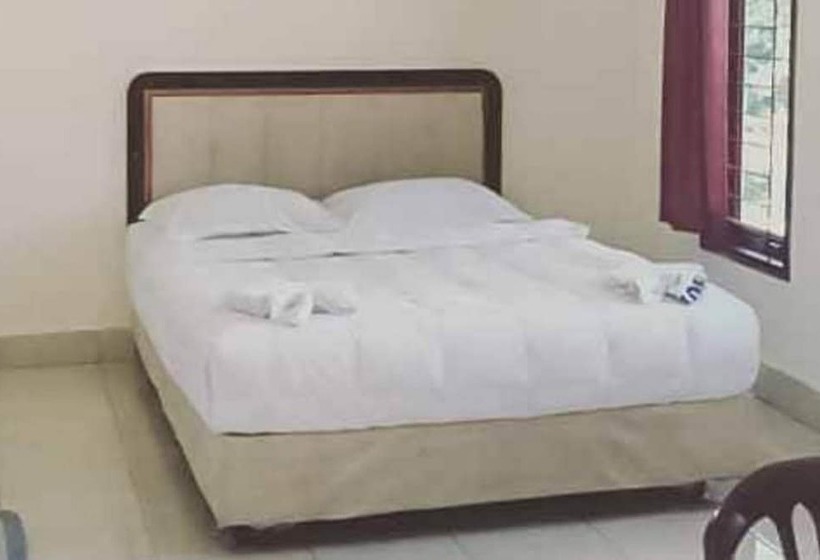 فندق 78 Parapat Mitra Reddoorz