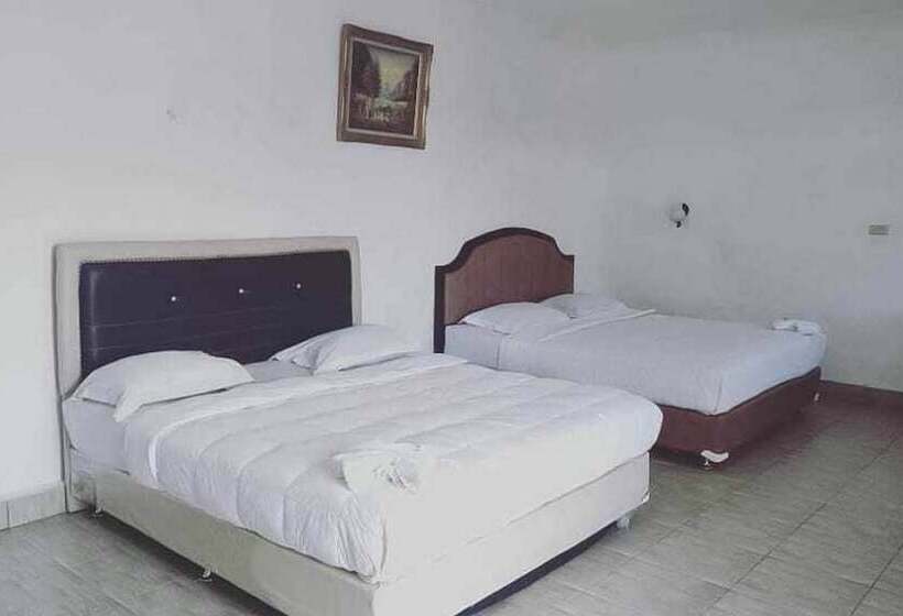 فندق 78 Parapat Mitra Reddoorz