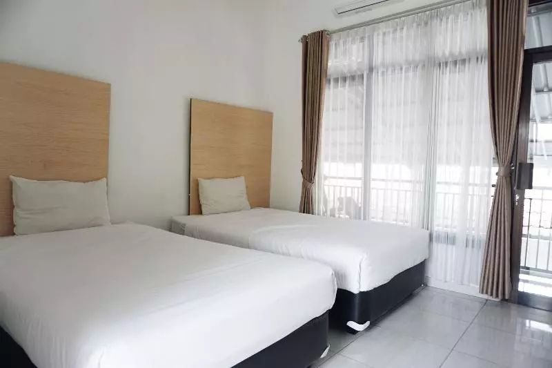 ホテル Oyo 3843 Medical Kost Syariah