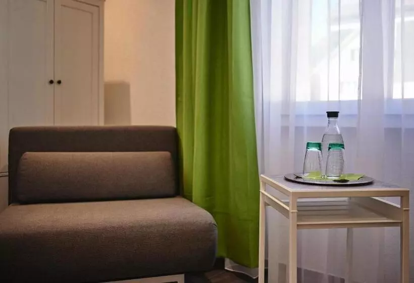 ペンション Da Maurizio Suites