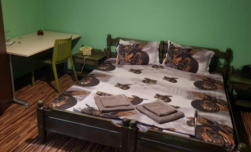 پانسیون Searooms