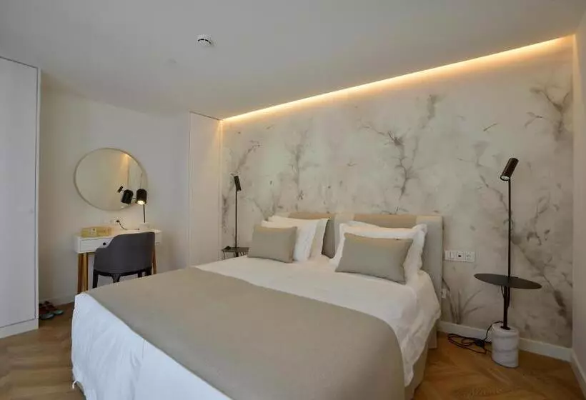Plaza Mina Suites   Adults Recommended By Luxury Suites Cadiz