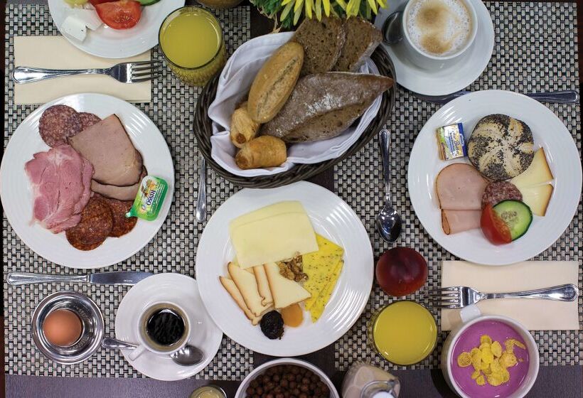 Adina Apartment Hotel Budapest