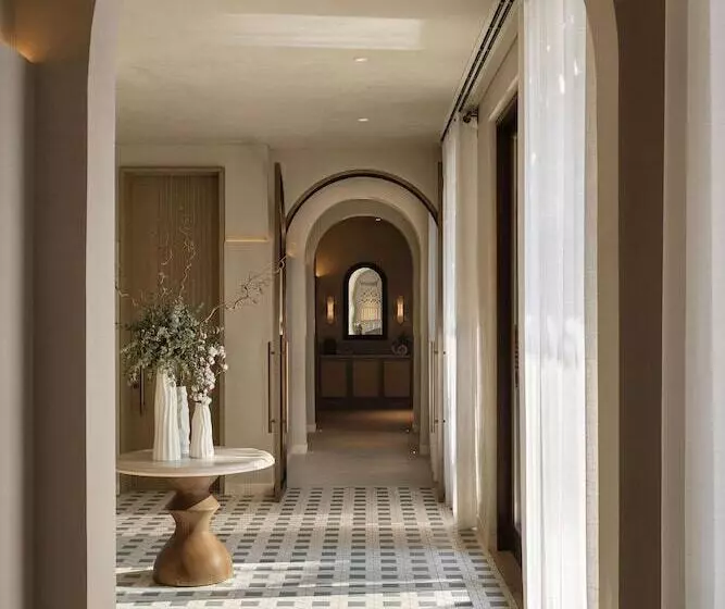 هتل Bab Al Shams, A Rare Finds Desert Resort, Dubai