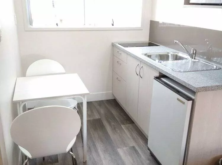 ホテル Colonial On Gladstone