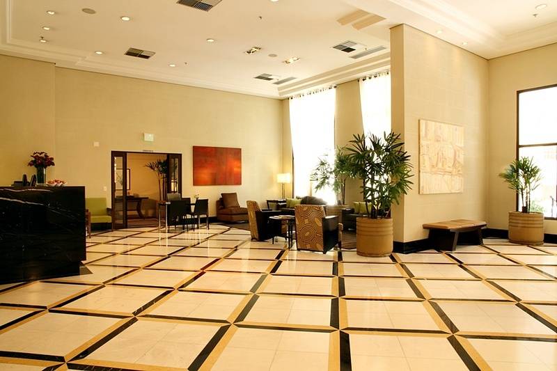 هتل George V Casa Branca