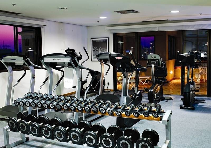 هتل George V Casa Branca