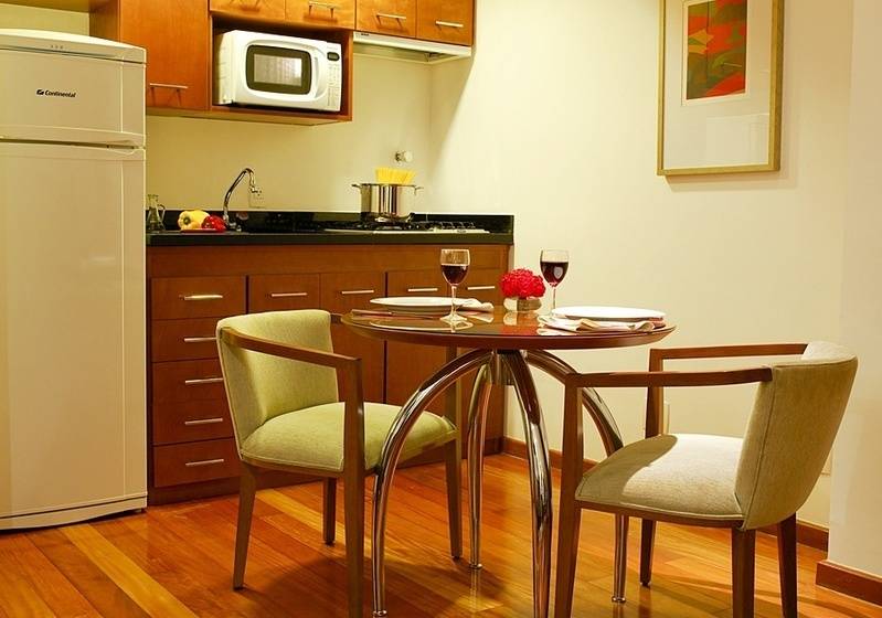 هتل George V Casa Branca