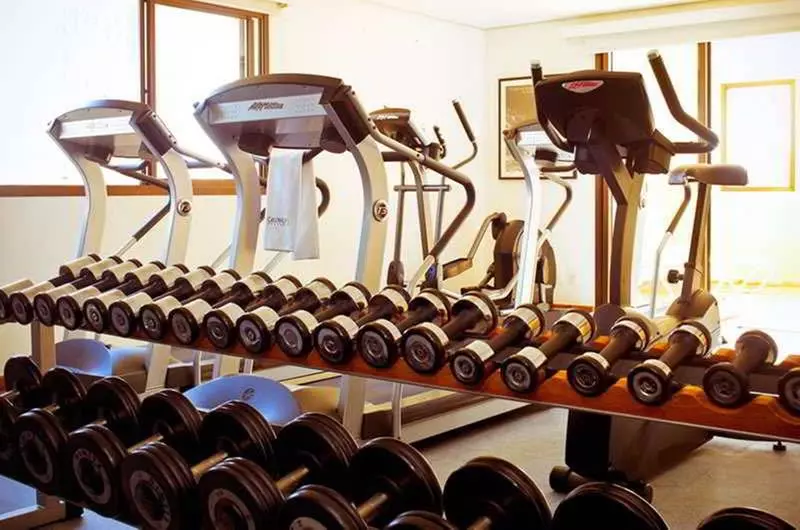 هتل George V Casa Branca