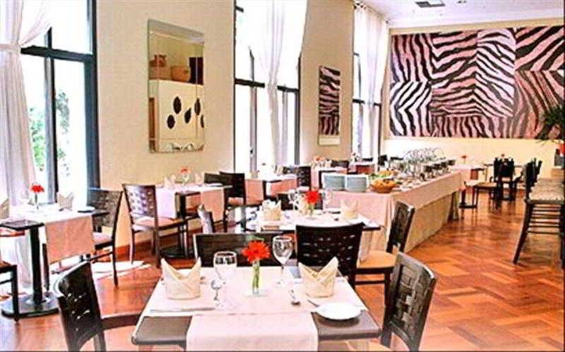 هتل George V Casa Branca