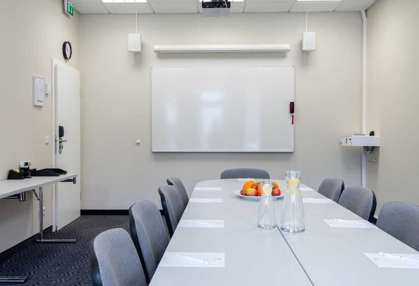 هتل Good Morning+ Nyköping