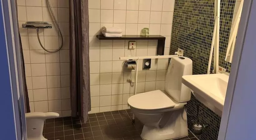 ホテル Good Morning+ Nyköping