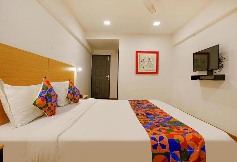 Hotel Highway Residency