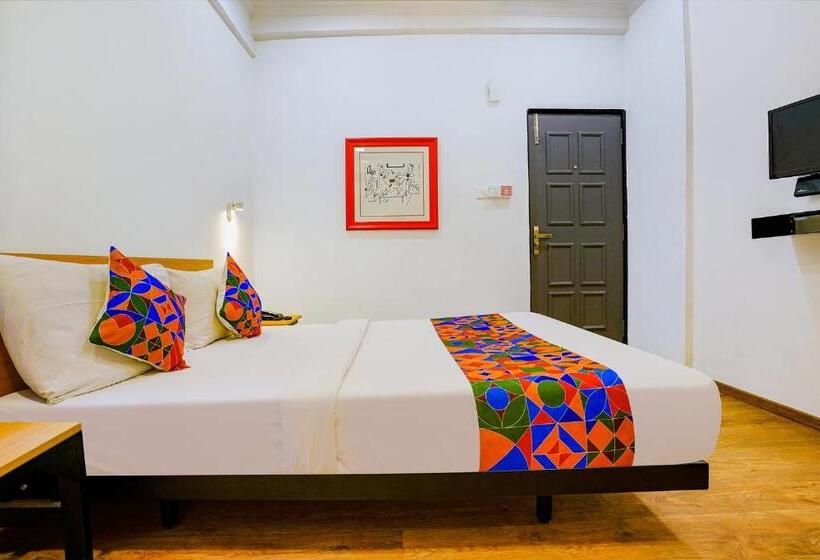 Hotel Highway Residency