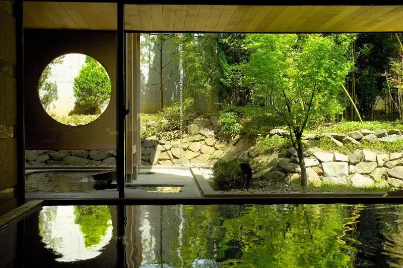 Отель Hoshino Resorts Kai Matsumoto