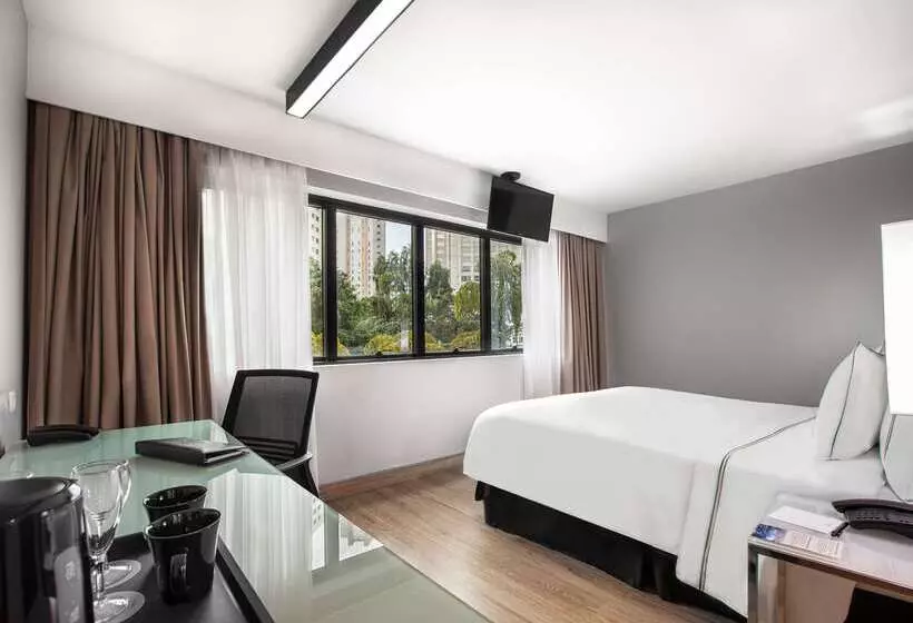 هتل Melia Ibirapuera