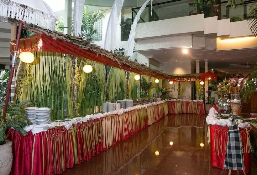 Hotel Parigata Resorts And Spa