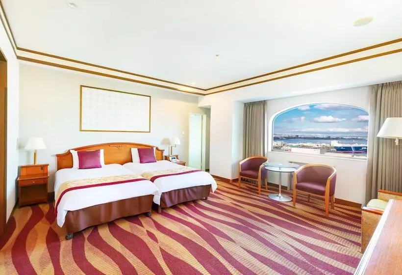 Отель Plaza Kobe