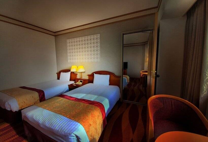 בית מלון כפרי Plaza Kobe