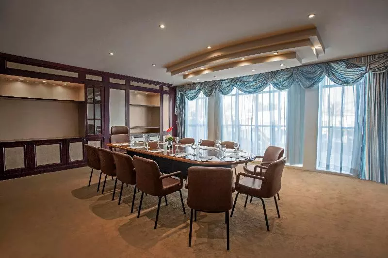 هتل Sultan Gardens Resort