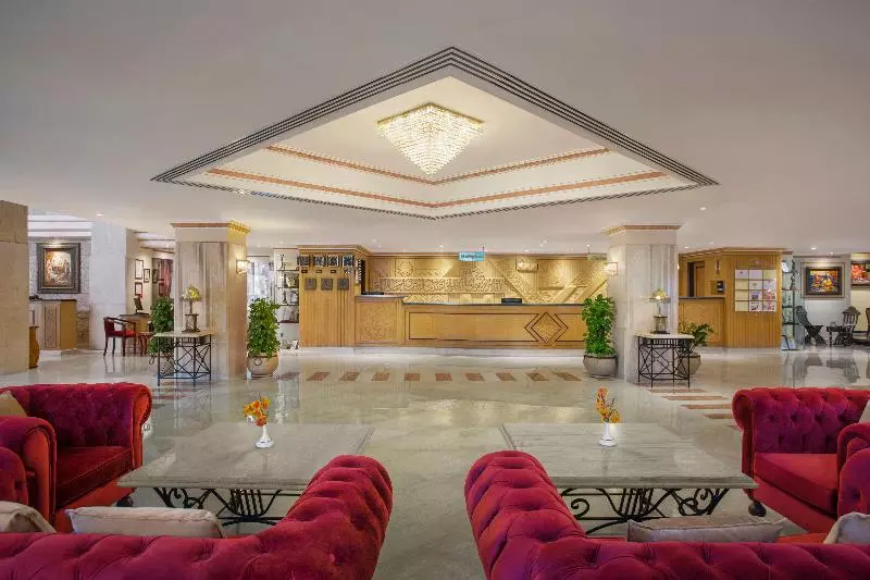 هتل Sultan Gardens Resort