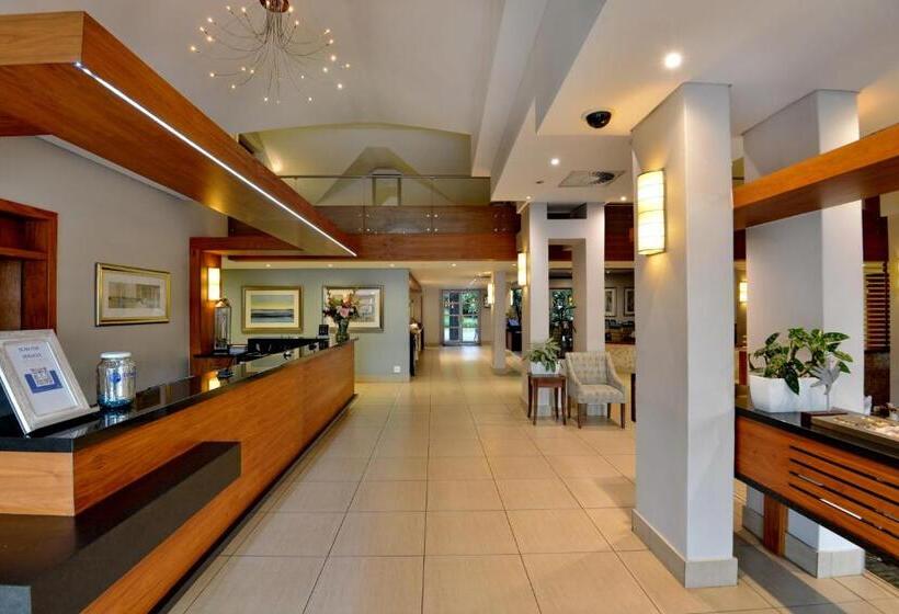 Отель Town Lodge Waterfall, Midrand