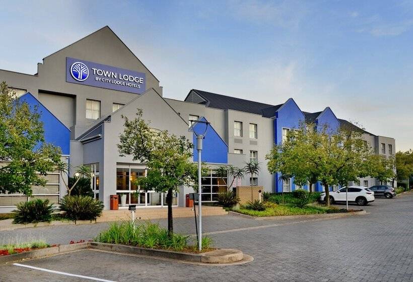 Отель Town Lodge Waterfall, Midrand