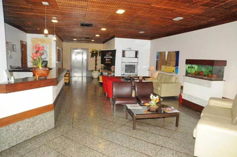 酒店 Travel Inn Pituba Flat