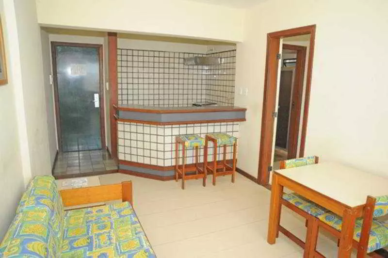 酒店 Travel Inn Pituba Flat