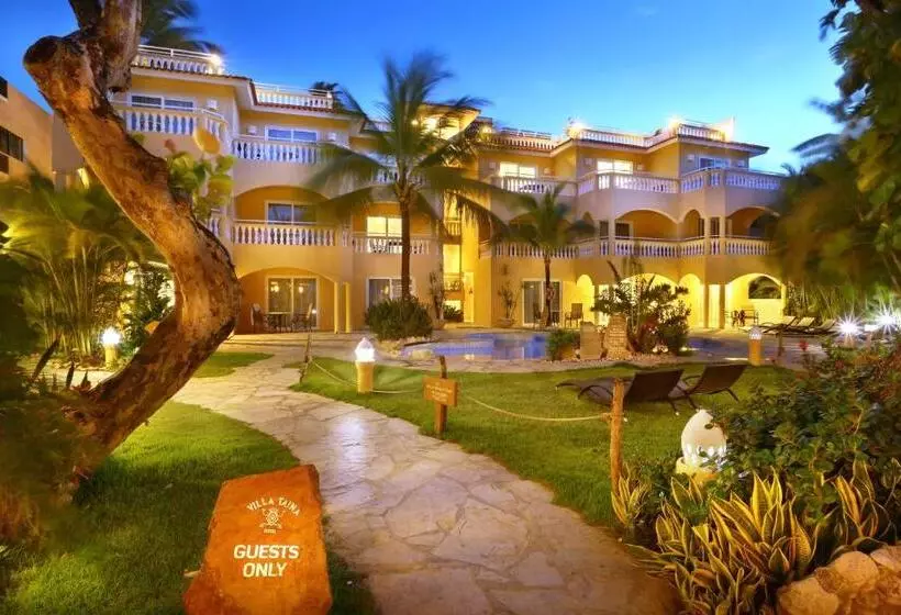 هتل Villa Taina