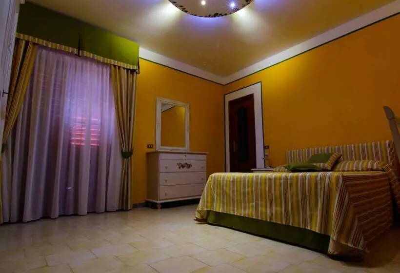 Aamiaismajoitus (B&B) Villa Delle Camelie